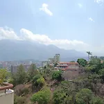 Moderno Y Equipado Apto Ejecutivo Con Piscina
